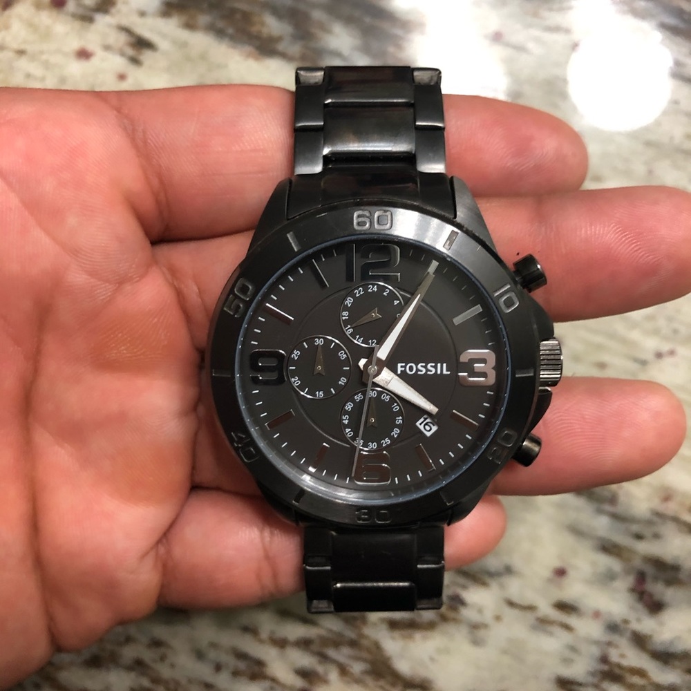 Fossil Watch - Picture 3 of 4
